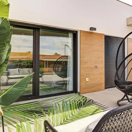Oasis By Aloha Bay Apartman *